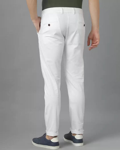 Pearl White Solid Expansible Chinos